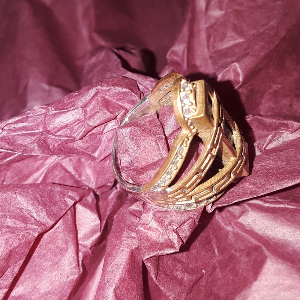 Women ring